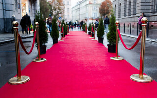 Red Carpet in Dubai – Premium Carpet Supply & Installation